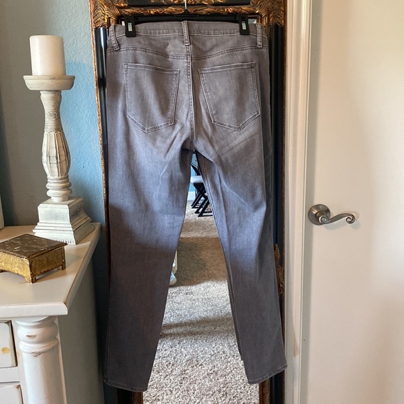Gap Easy Leggings size 30R in stonewashed Grey 2% spandex. - Picture 7 of 7